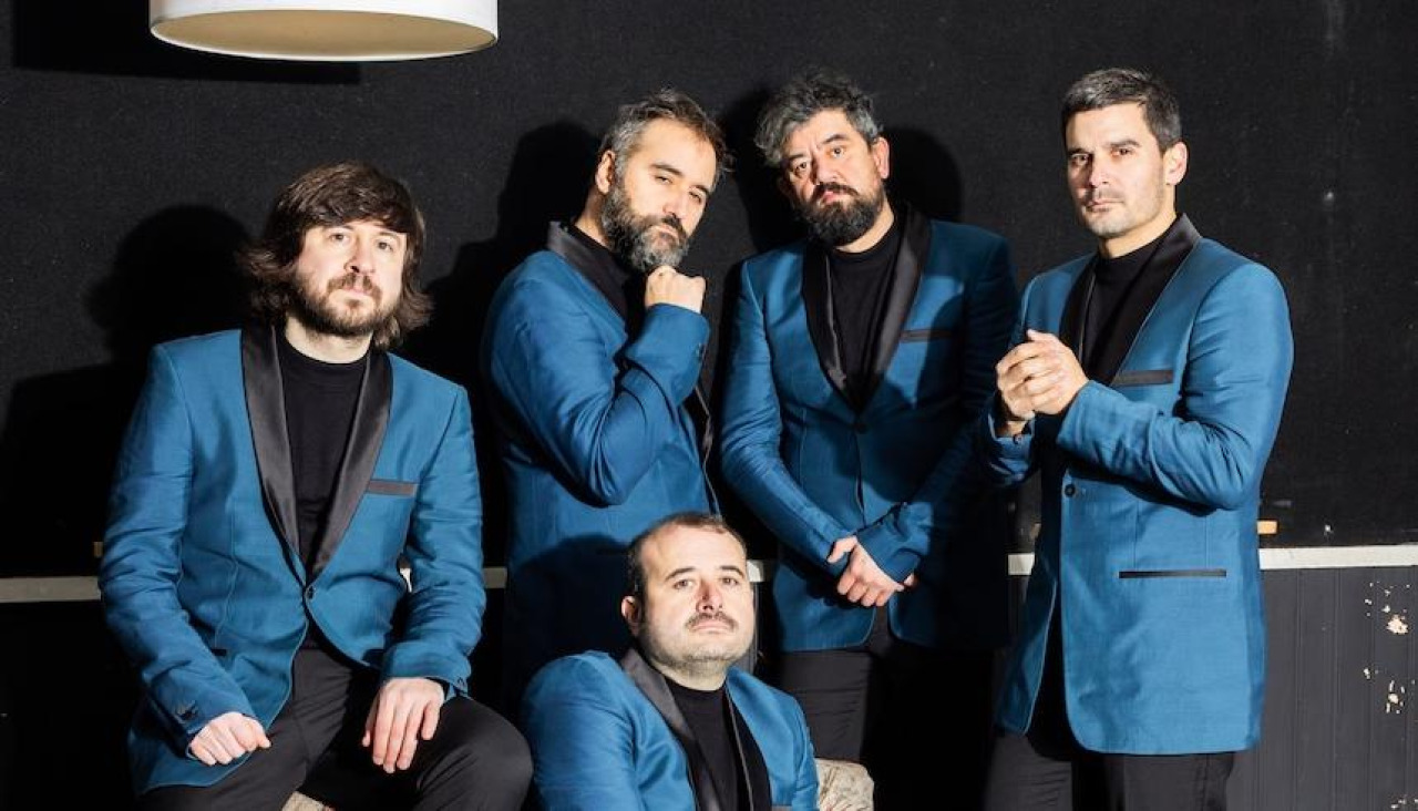 Familia Caamagno, nunha imaxe promocional previa ao lanzamento de 'Disco comarcal'