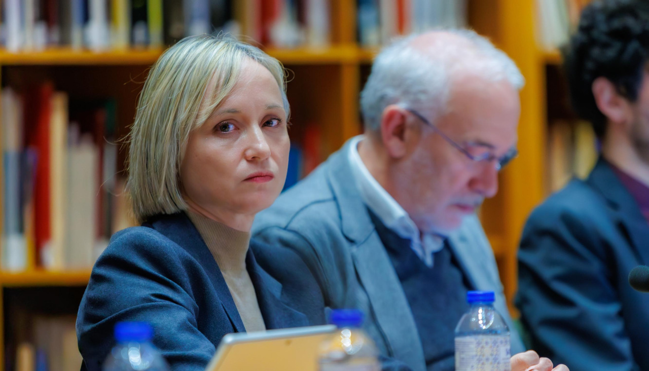 A concelleira do Grupo Municipal Socialista, Marta Abal, advertiu da falta de pagamento das nóminas do persoal do Servizo de Dinamización e Animación dos centros socioculturais