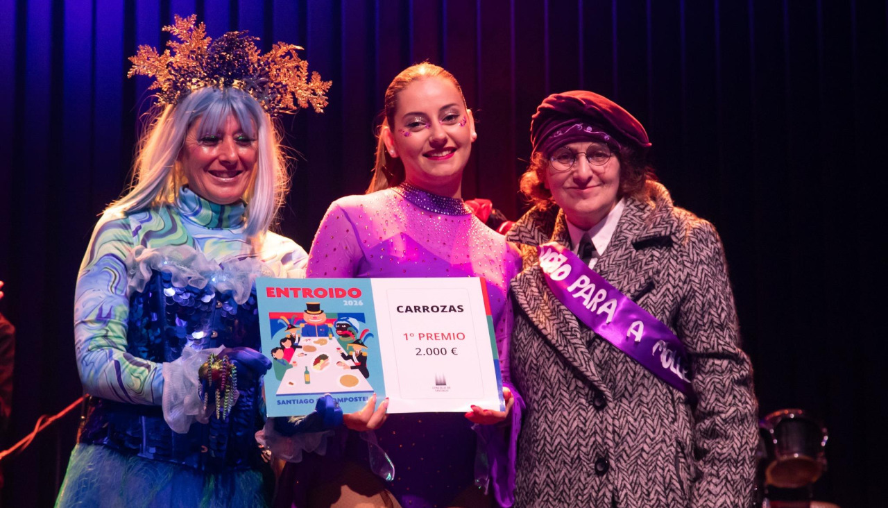 La carroza ‘20.000 leguas de festa’, se llevó el primer premio en la modalidad de carrozas