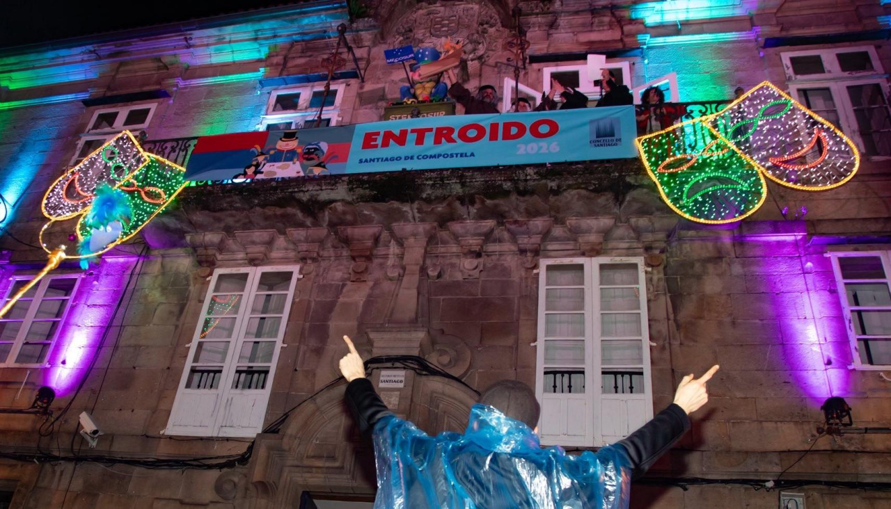 Despois de días de disfraces e troula, a queima do Meco ás 20:00 horas marcará o adeus definitivo ao Entroido 2026 en Compostela