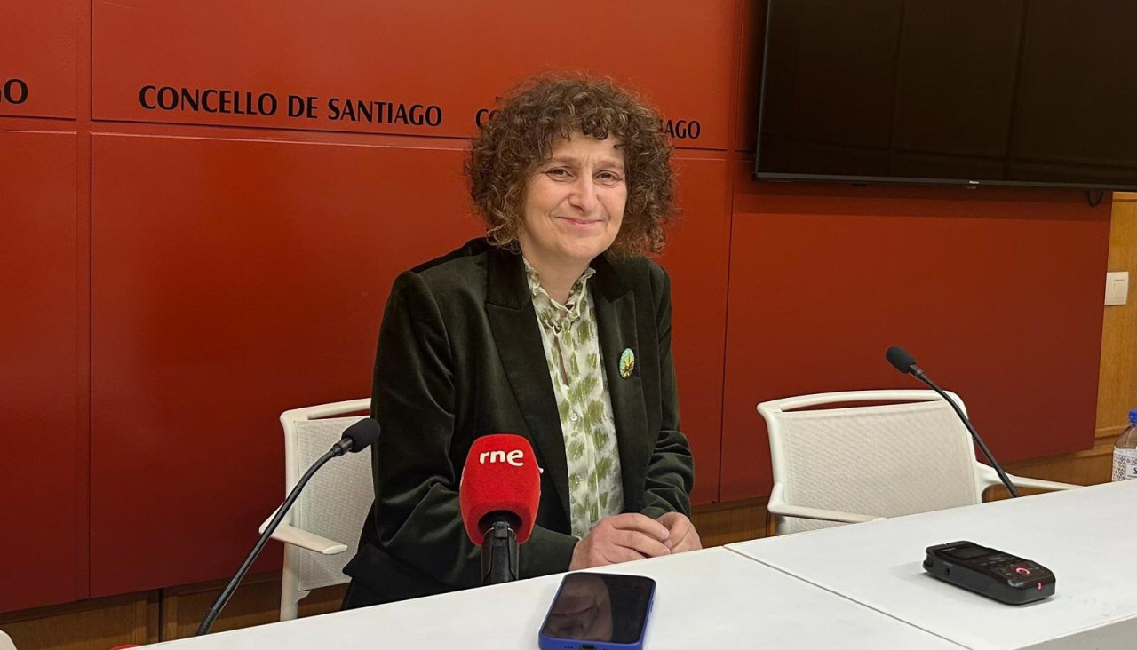 La alcaldesa explicó que el ejecutivo municipal avanzará en el proceso tras no prosperar en el pleno la propuesta sobre el modelo de gestión