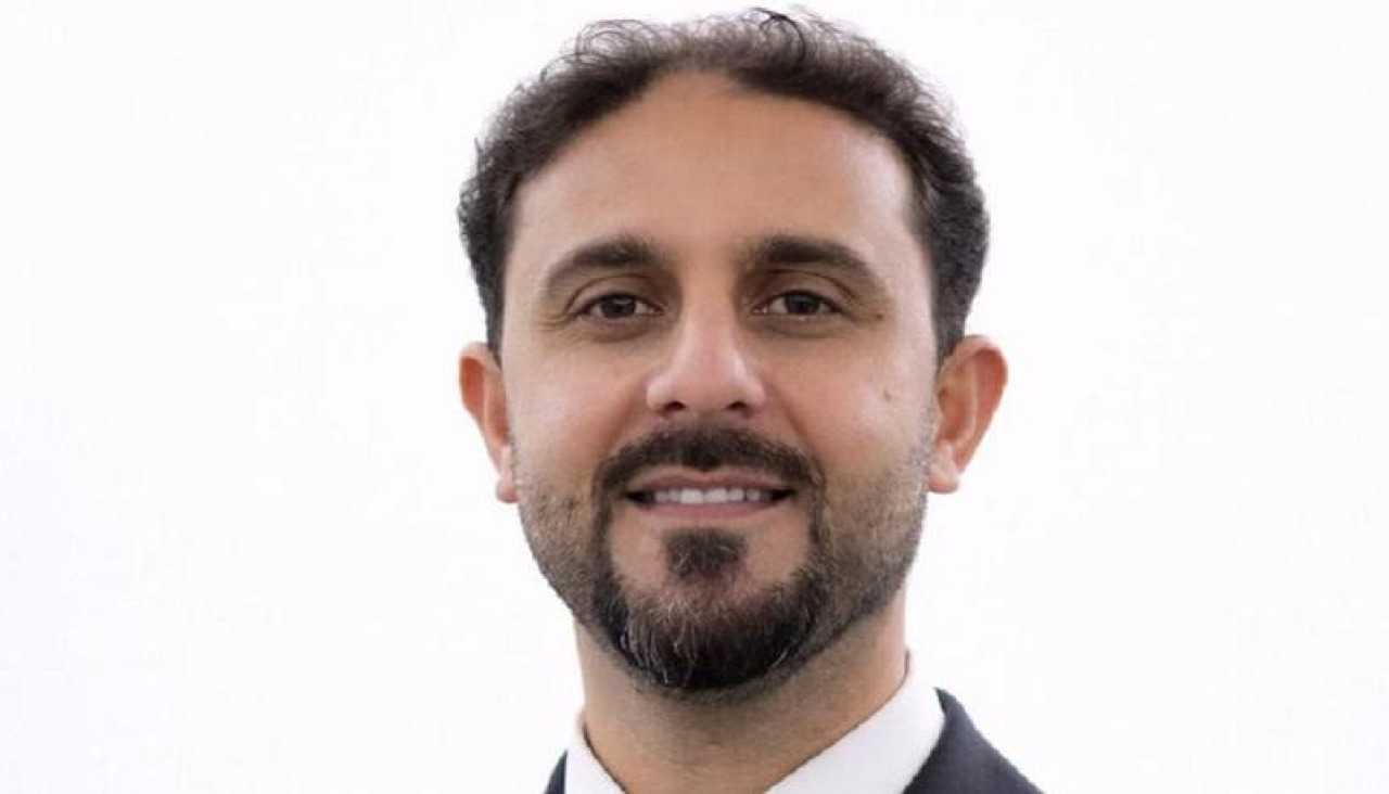 Mahmoud Almughany defendió este lunes su tesis