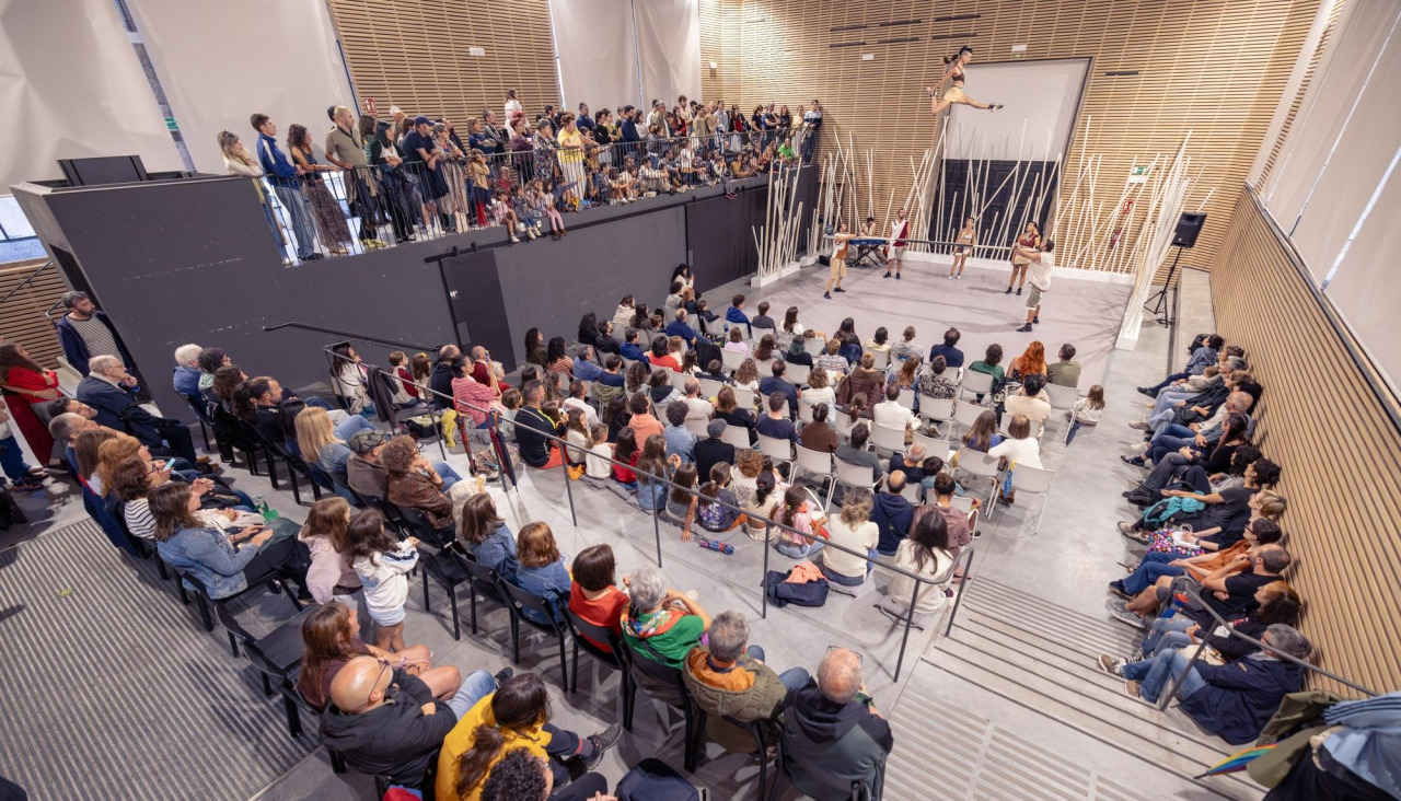 Spinish Circo pechou a programación desta edición do Festival C cun espectáculo de circo contemporáneo para todos os públicos