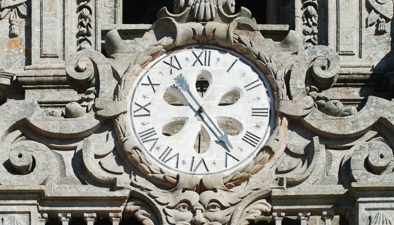 Imagen de la torre del reloj de la Catedral de Santiago, también conocida como Berenguela, cuyo proyecto de restauración sale ahora a licitación