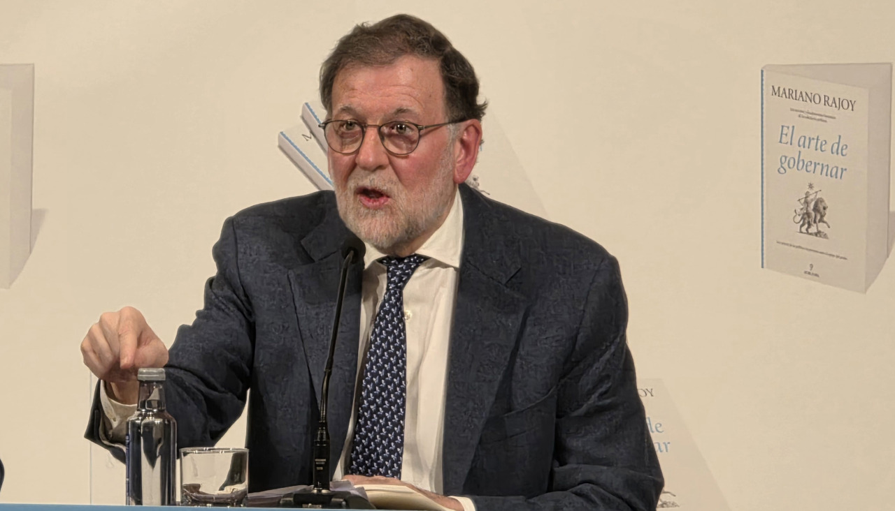 Mariano Rajoy, durante la presentación de su libro en Santiago