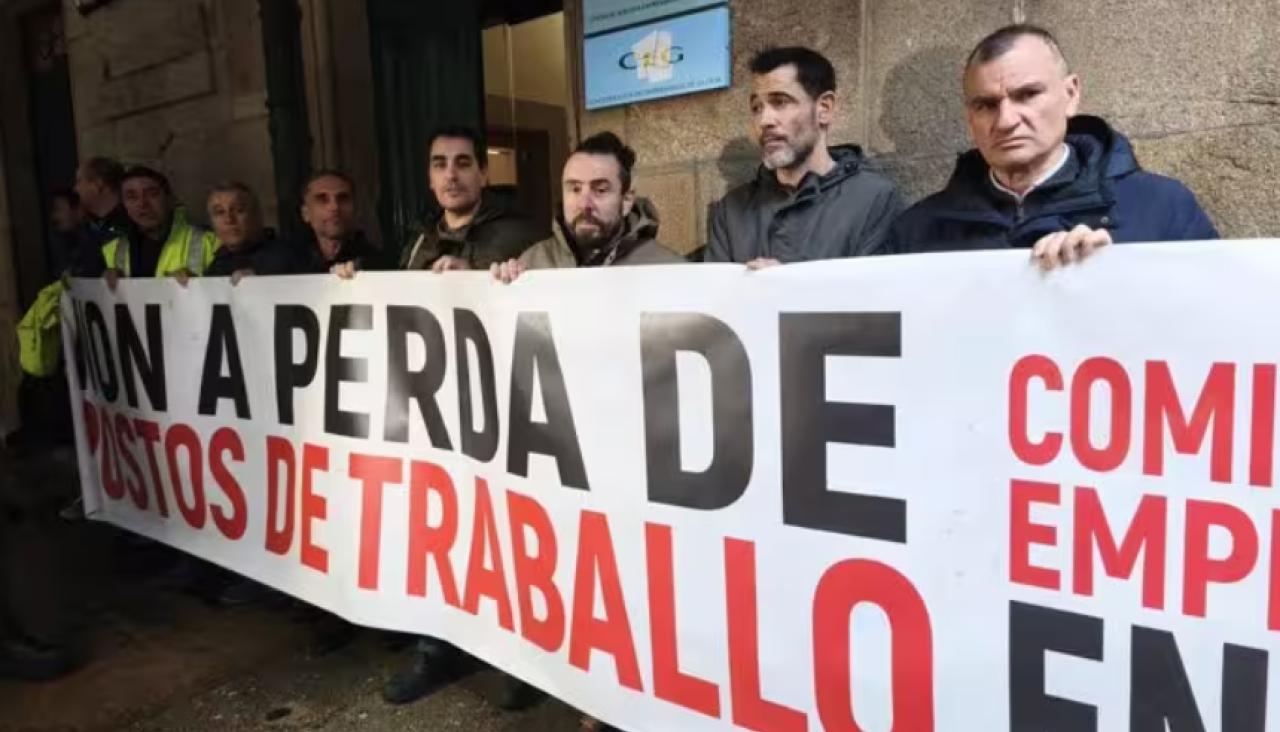 El comité de Ence protesta en Santiago y anuncia nueva huelga para ...