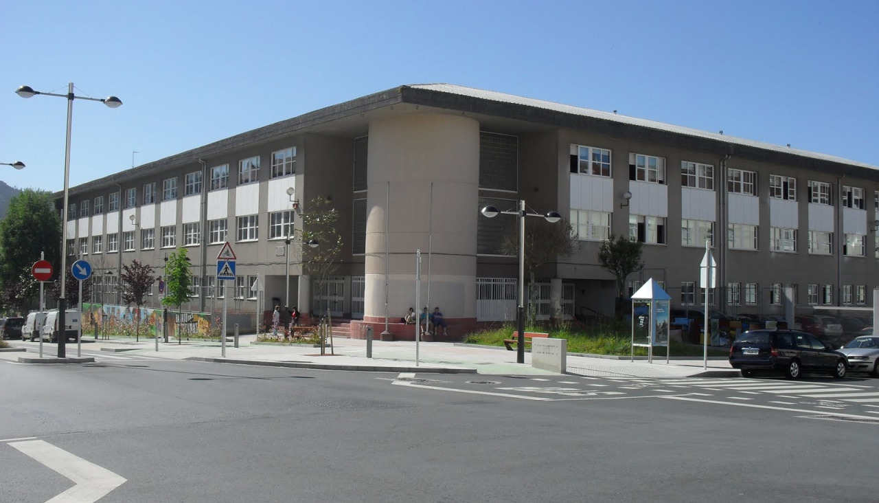 Exterior do IES Antonio Fraguas de Santiago