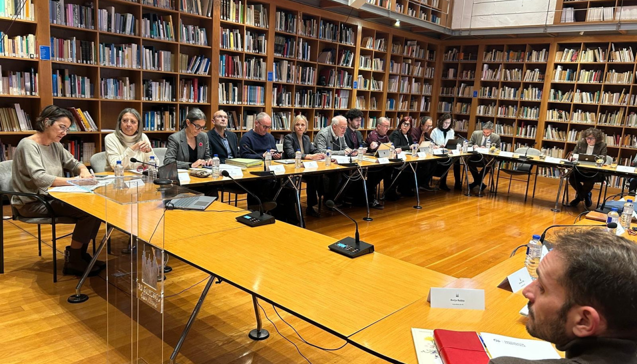 El pleno de Santiago dio luz verde al pago de horas extraordinarias correspondientes a distintos servicios municipales