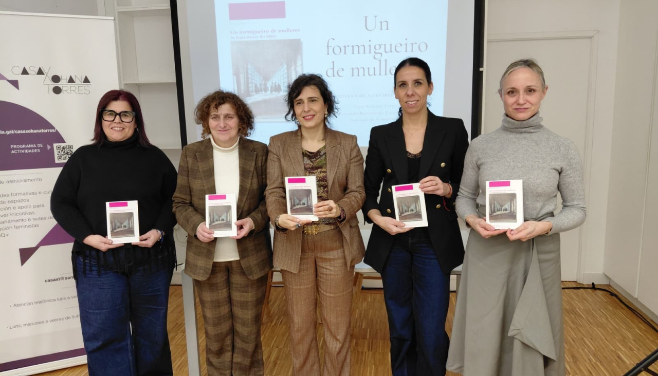 Presentación en Santiago da obra premiada 'Un formigueiro de mulleres. As trapicheiras do Miño', dedicada á memoria das mulleres do trapiche na Raia