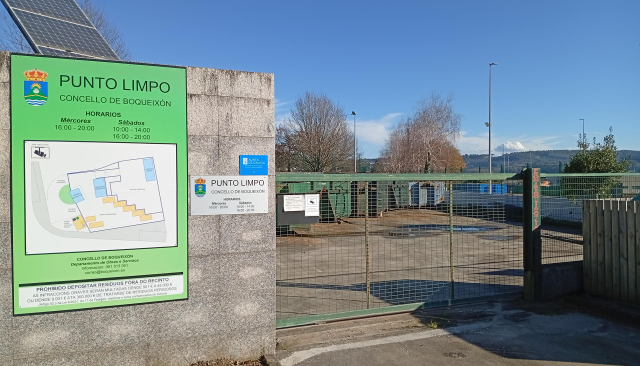 Vista general del punto limpio de Sergude, en Boqueixón, tras las obras de mejora realizadas por el Concello