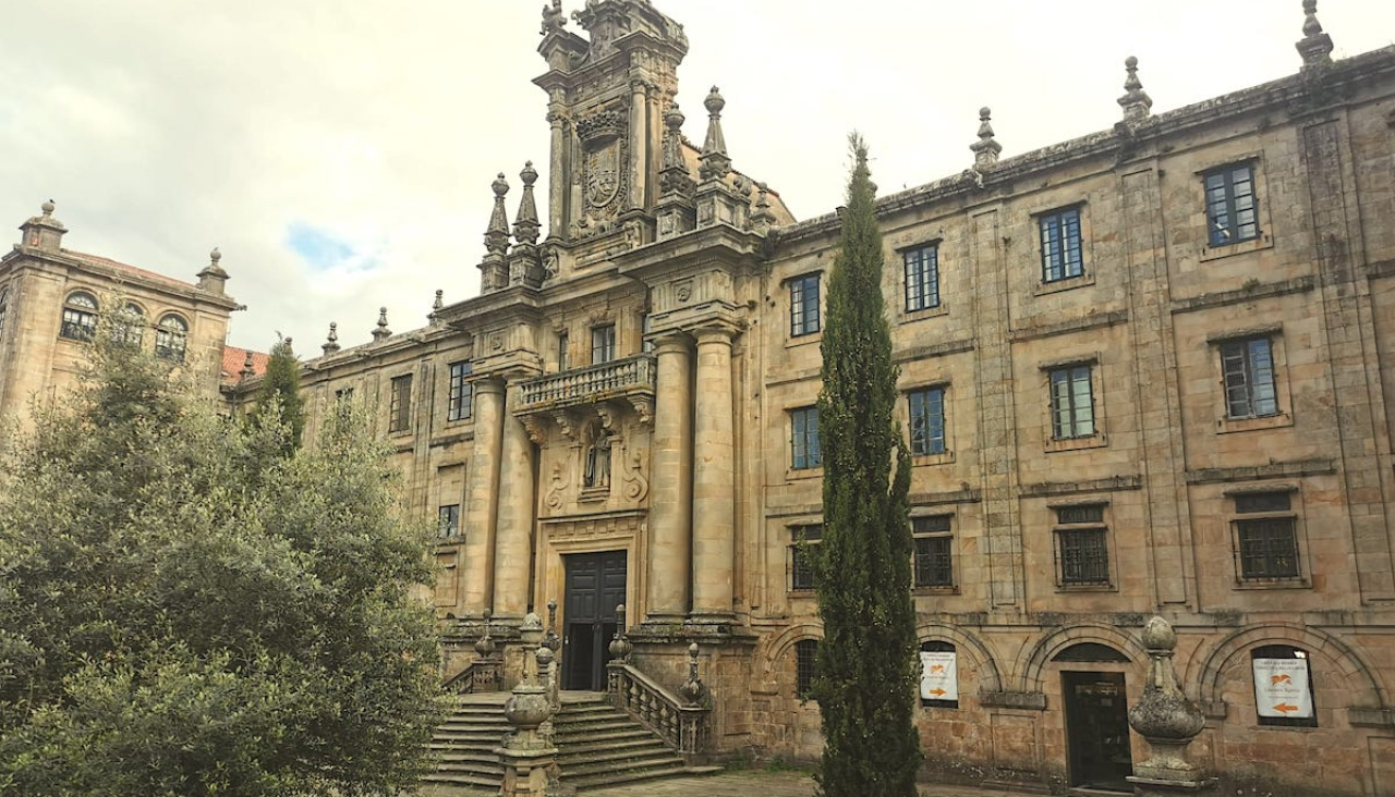 Exterior de la Escuela Universitaria de Trabajo Social