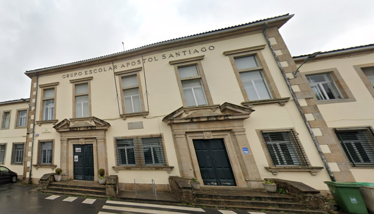Fachada del CEIP Apóstolo Santiago