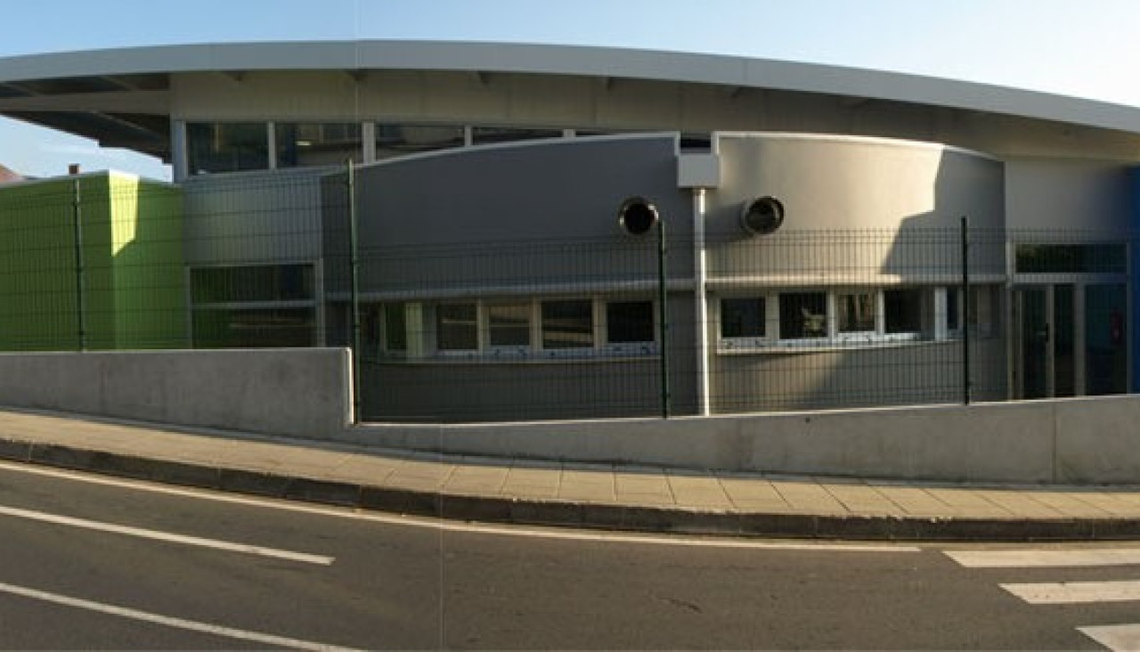 O proceso de admisión para o curso 2026-2027 nas escolas infantís municipais do Concello de Santiago de Compostela inclúe renovacións, traslados e novo ingreso
