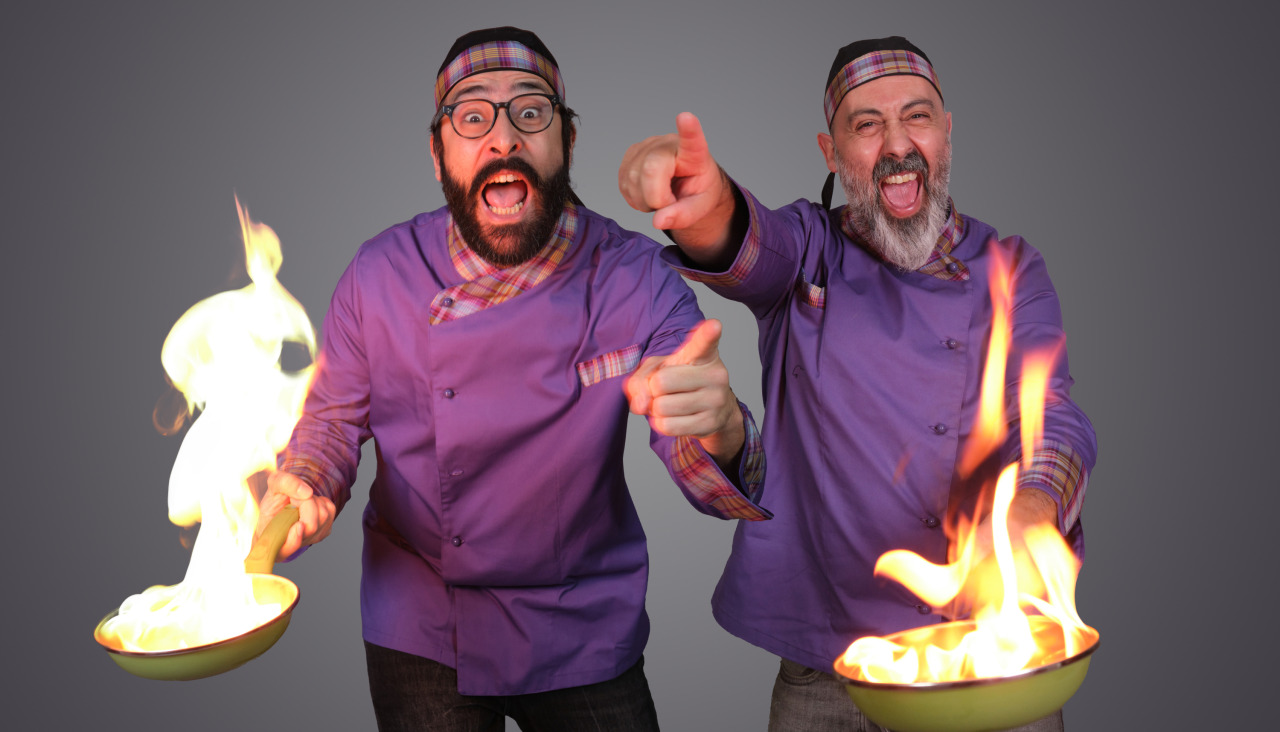 El espectáculo combina música, humor y cocina para promover hábitos alimentarios saludables