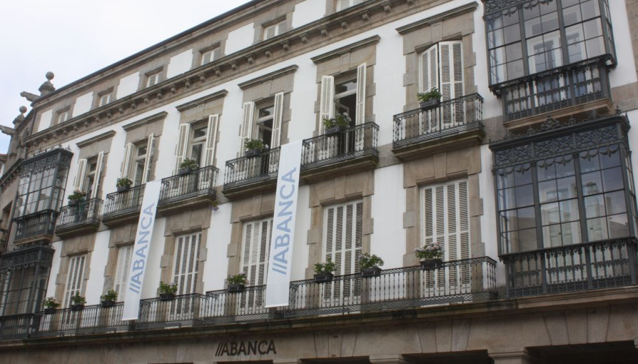 Exterior del Centro Obra Social Abanca de Santiago
