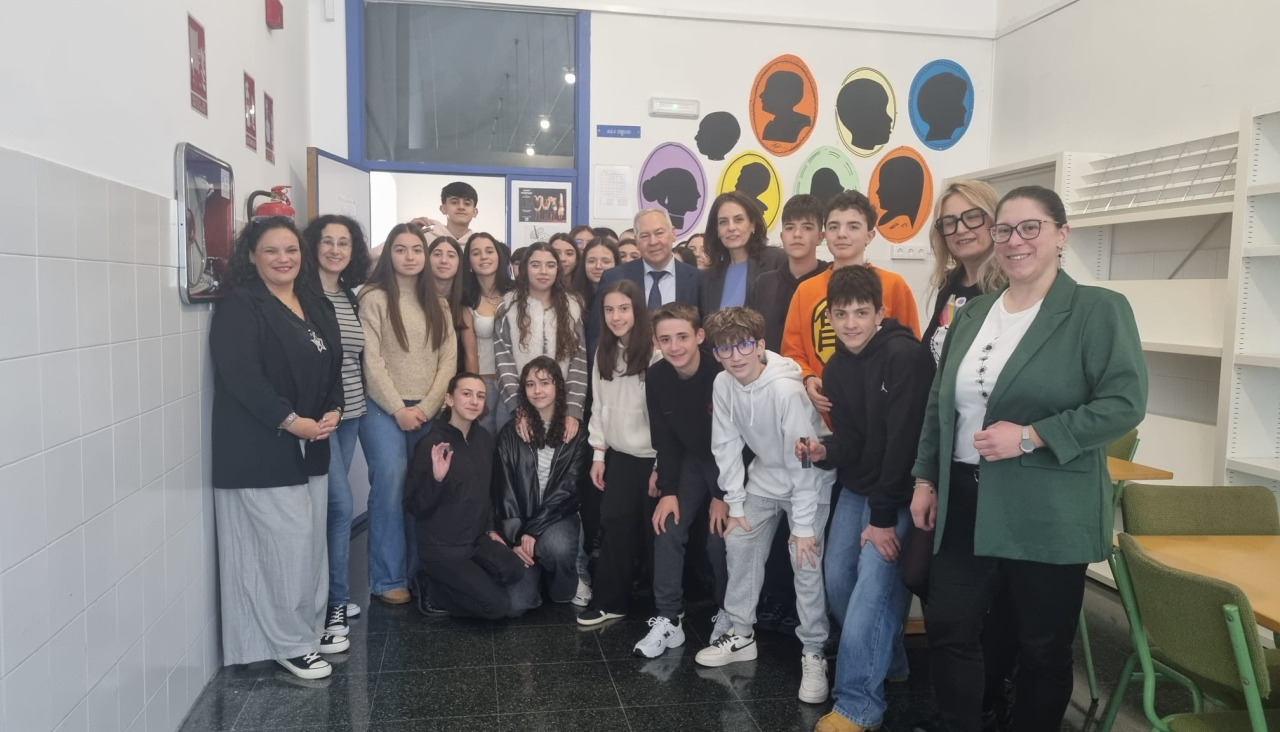 La directora xeral Judith Fernández visitó el centro