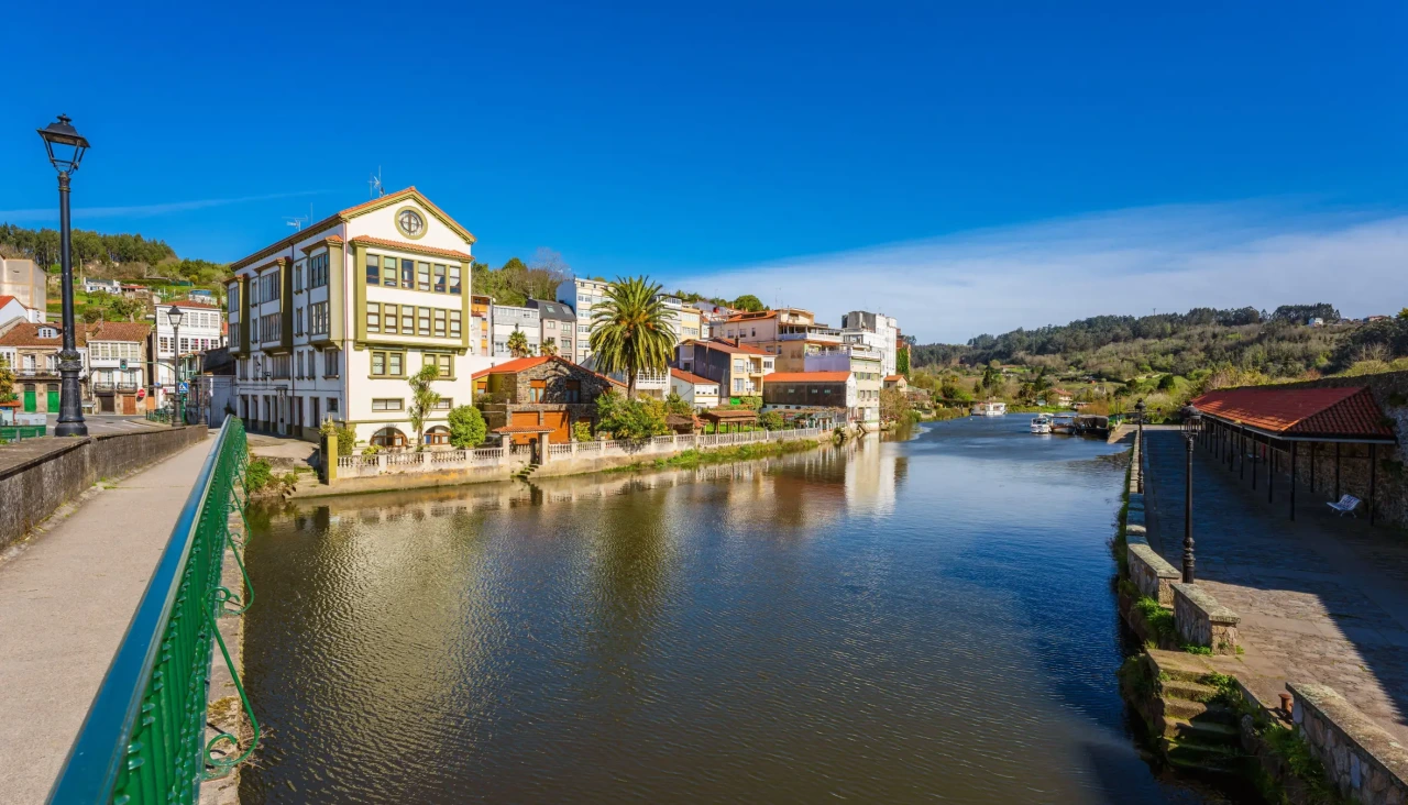 Betanzos, uno de los enclaves del Camino Inglés destacados en la ruta hacia Santiago de Compostela