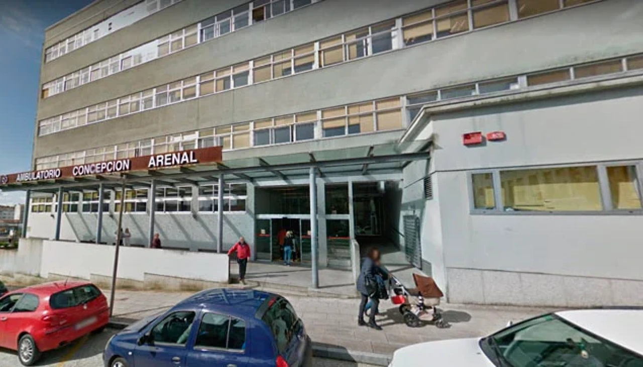 Fachada del centro de salud de Concepción Arenal, en Santiago de Compostela