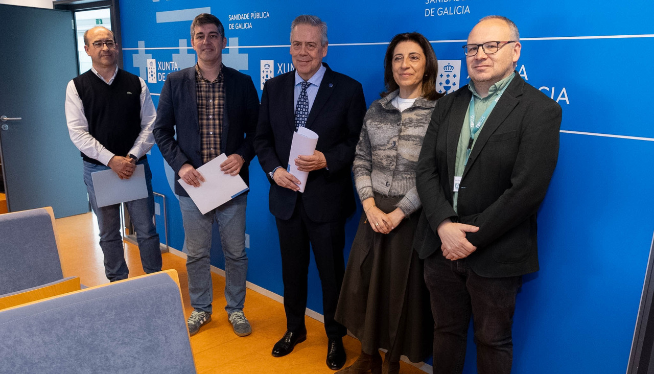 Representantes de las autoridades implicadas en la presentación del estudio