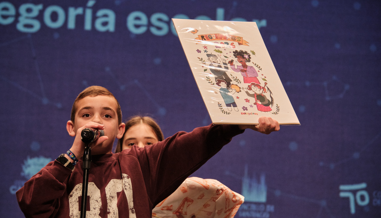 Os grupos gañadores nas categorías xeral e escolar recibiron os premios nun acto que combinou actuacións musicais e interpretación en lingua de signos