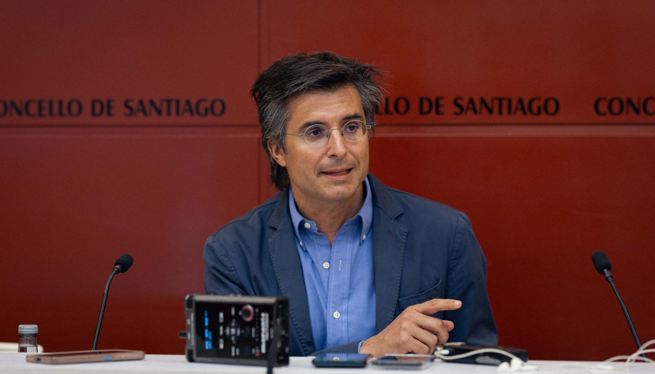 El líder del PP en Santiago, Borja Verea
