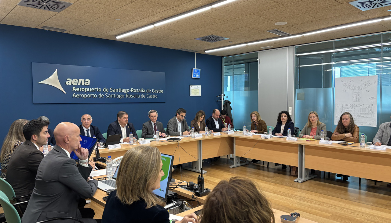 Reunión del Grupo de Trabajo de Conectividad Aérea celebrada en el aeropuerto de Santiago
