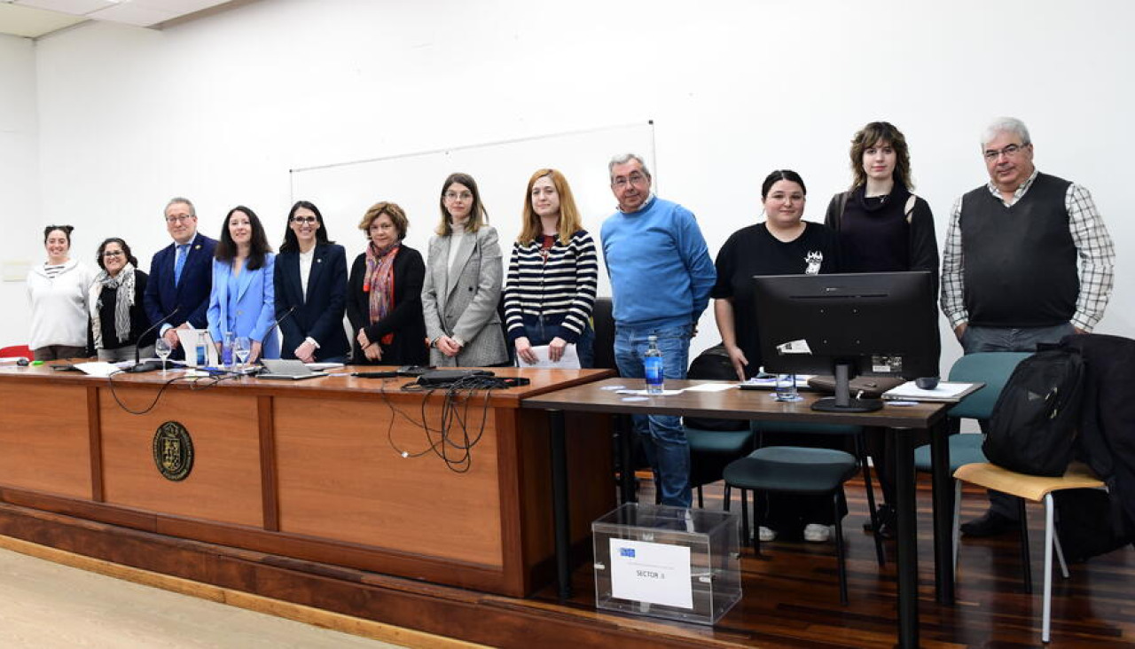 La sesión sirvió también para presentar el informe anual del Valedor da Comunidade Universitaria y elegir a las distintas comisiones claustrales