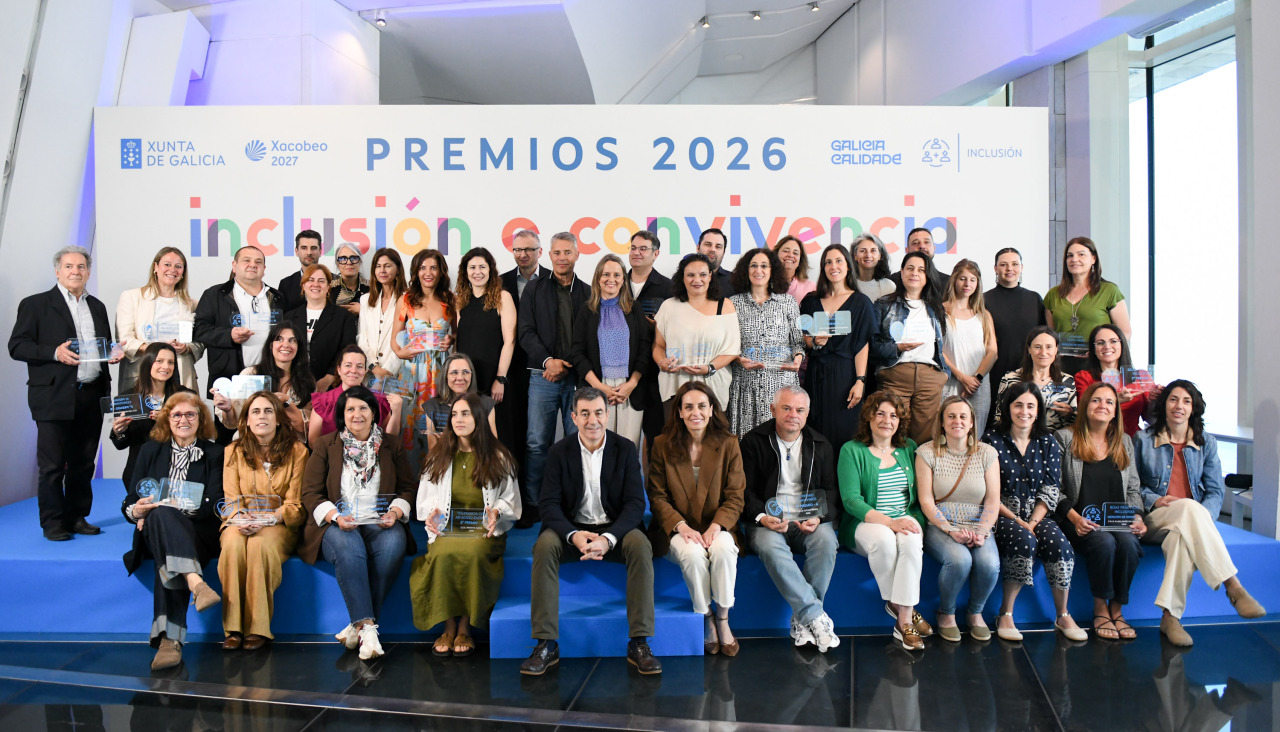 Todos los premiados en el evento