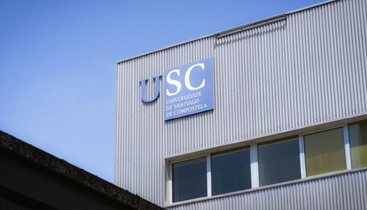 A USC completa a primeira promoción do Grao en Intelixencia Artificial, unha titulación pioneira que integra formación académica, investigación aplicada e colaboración co tecido socioeconómico