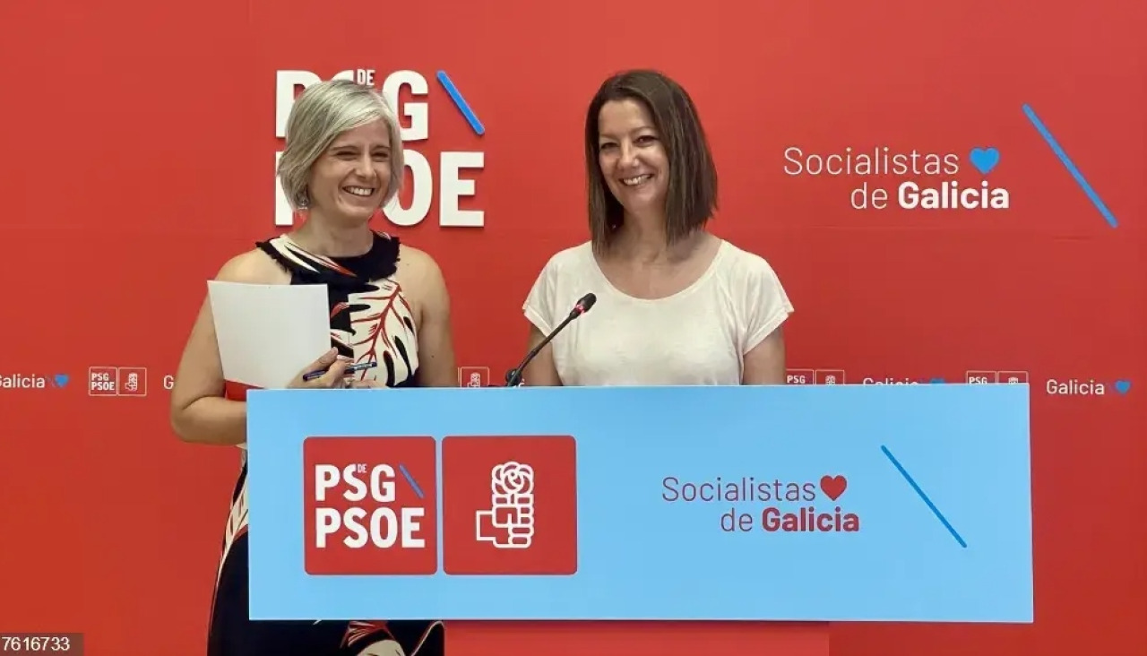 La diputada del PSdeG Patricia Iglesias y la secretaria de Organización de los socialistas gallegos, Lara Méndez, en rueda de prensa