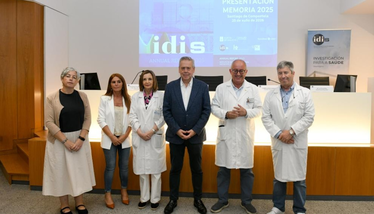 La directora científica del IDIS, Luz Couce, presentó la memoria de 2025, que refleja una captación de 50,89 millones de euros y la participación de 1.486 profesionales