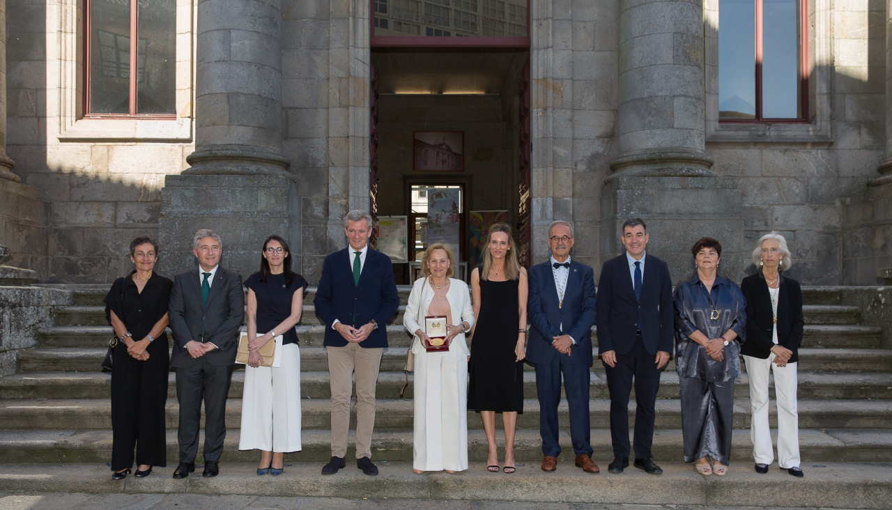 medalla_autoridades