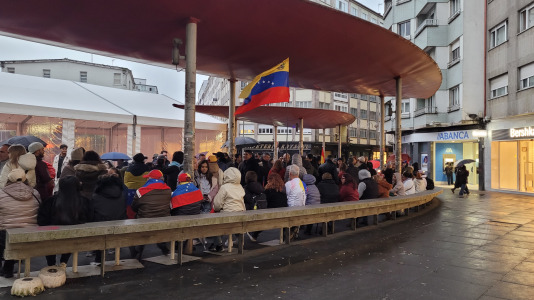 Manifestación por Venezuela en Santiago (3)