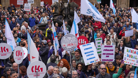 Manifestación contra los recortes en los centros de enseñanza (9)
